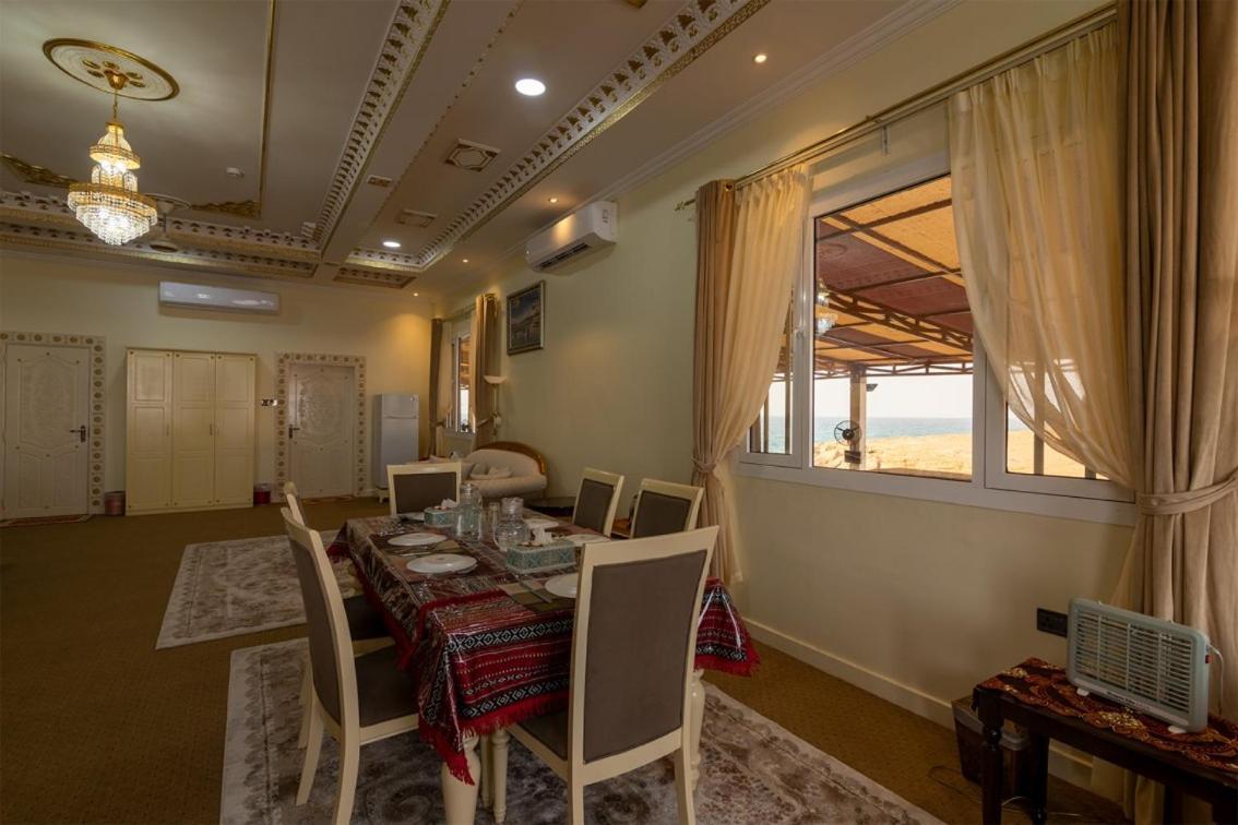 Sur Bandar Al Ayjah Hotel Apartments Extérieur photo