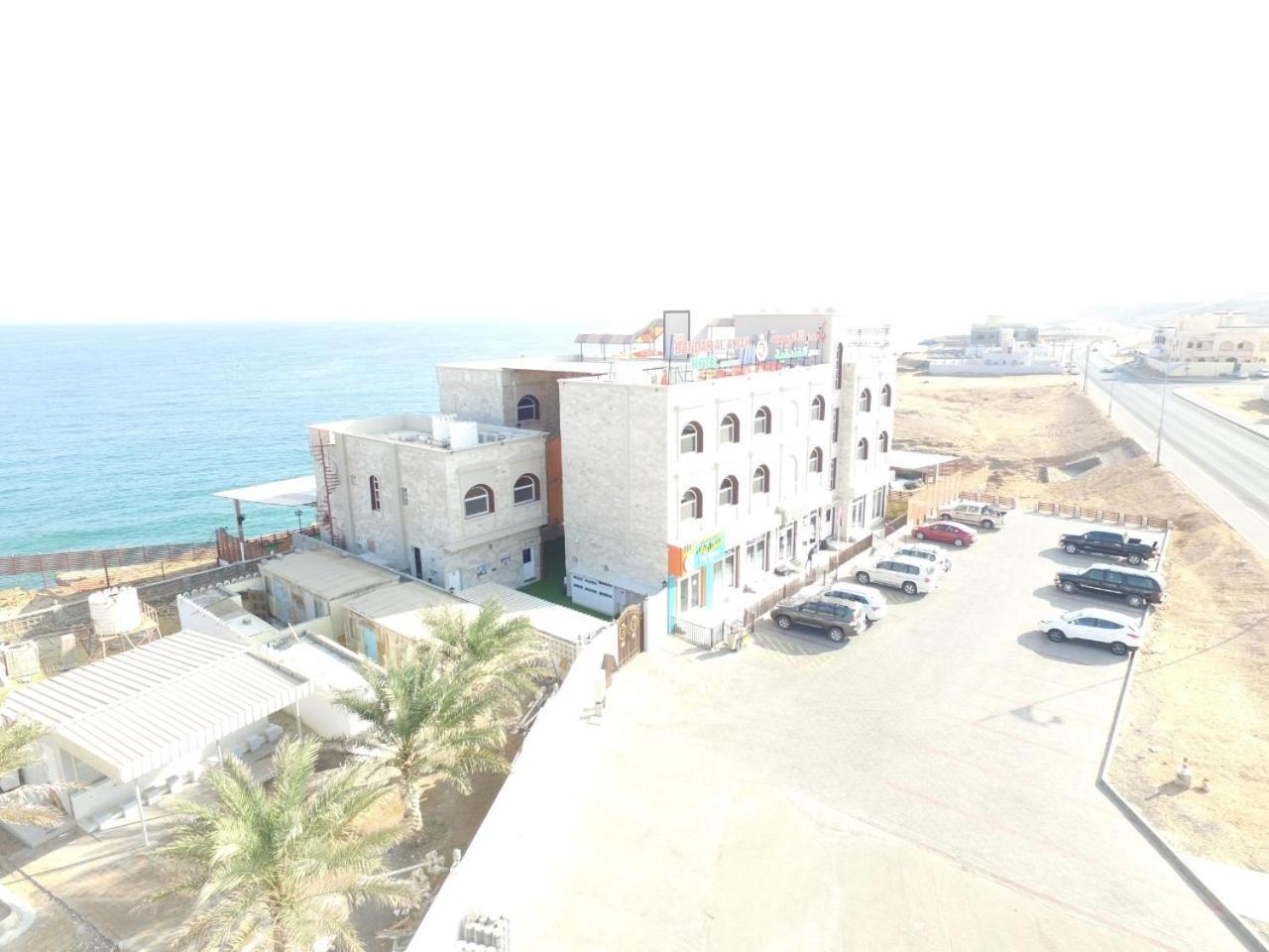 Sur Bandar Al Ayjah Hotel Apartments Extérieur photo