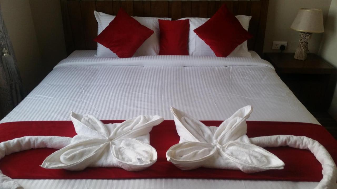 Sur Bandar Al Ayjah Hotel Apartments Extérieur photo